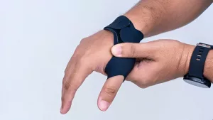 9 The Best Trigger Finger Splints for Thumb & Middle Finger 9 The Best Trigger Finger Splints for Thumb & Middle Finger