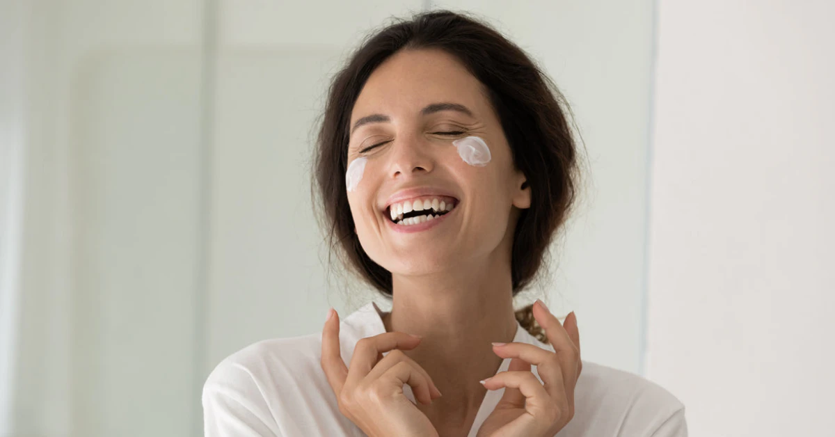 Home and Glow Cleaning: Your Radiant Skin Routine