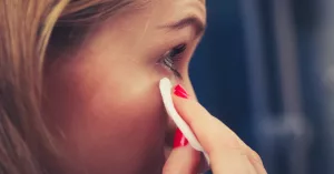 How to Remove Waterline Eyeliner: A Step-by-Step Guide