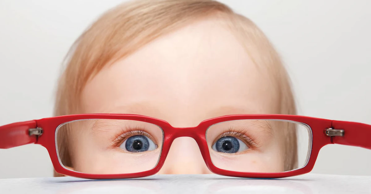 Babies’ Poor Vision May Help Organize Visual Brain Pathways