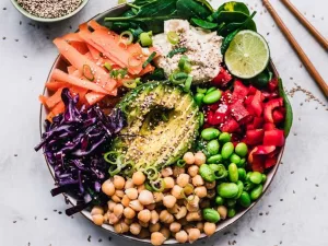 Menopause Diet Plan: Relieve Symptoms & Lose Weight