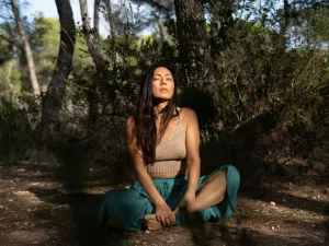 Forest Bathing Benefits: Science, Stories & Simple Steps