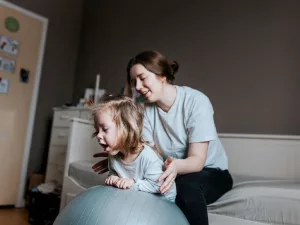 Childhood Glioma Guide: Types, Causes & Symptoms