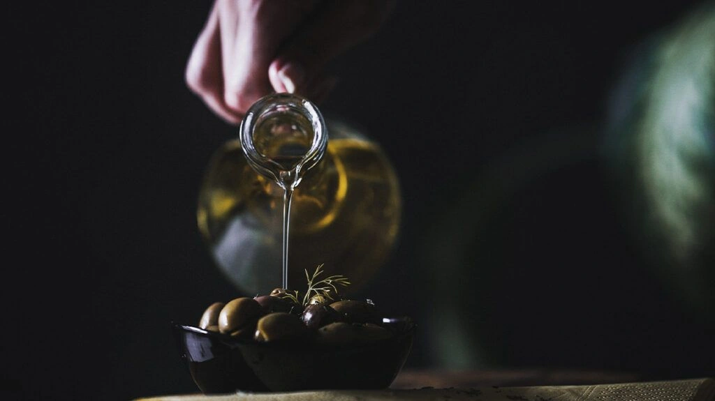 Castor Oil or Cod Liver Oil for Constipation: Gentle Gut Fixes That Work