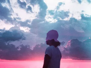 PTSD with Dissociative Symptoms: What You Need to Know