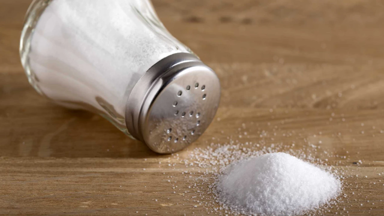 How Many Teaspoons of Salt Is in a Salt Packet? (And Why It Matters More Than You Think!)