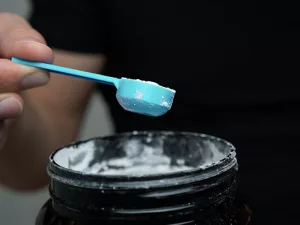 Dry Scooping Safety: What You Need to Know Now