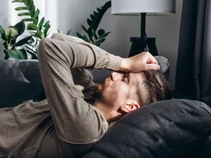 Migraine Eye Pain: Causes, Symptoms & Simple Relief