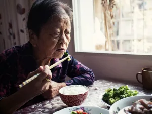 Malnutrition Signs Adults: Spot Critical Warning Signs