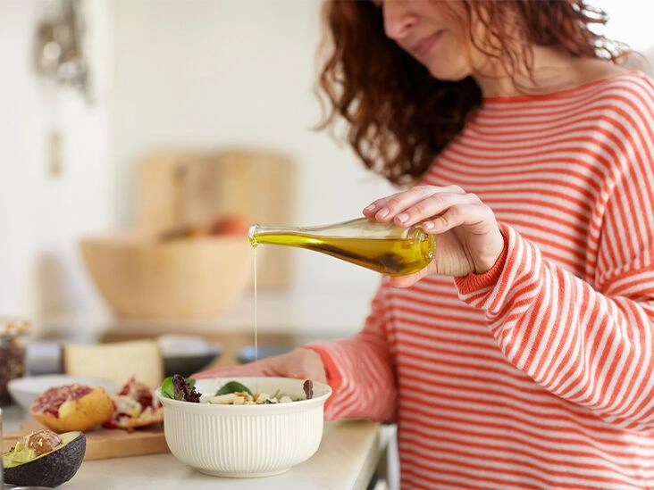11 Proven Benefits of Olive Oil