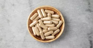 Ashwagandha Thyroid Benefits & Risks