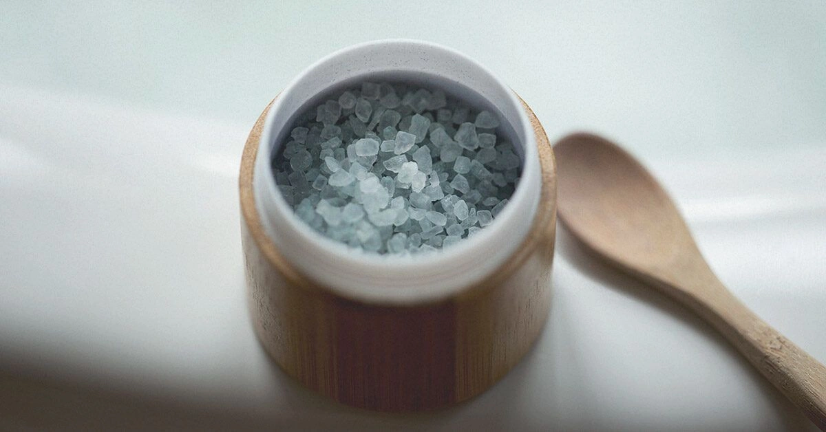 7 Ways to Use Bath Salts