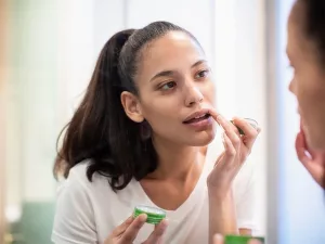 Can Aloe Vera Soothe Chapped Lips?