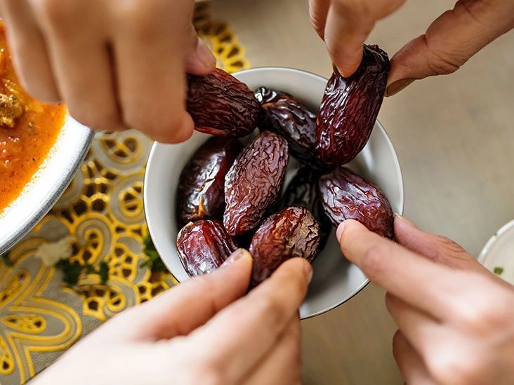 8 Proven Health Benefits of Dates