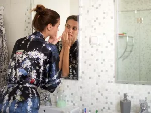 How to Treat Acne with Benzoyl Peroxide