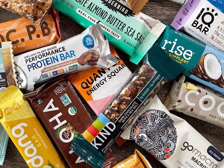 10 Best Protein Bars: Taste-Tested and Dietitian Approved
