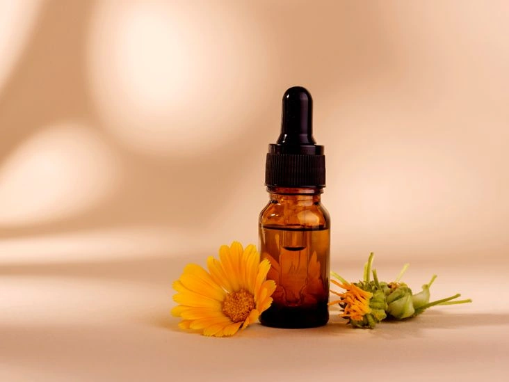 6 Ways to Use Calendula Oil for Your Skin