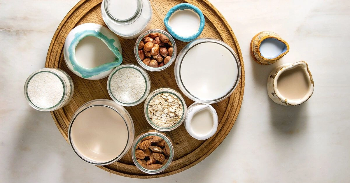 9 Healthy Coffee Creamer Alternatives