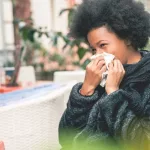 Amarillo, verde, marrón y más: ¿Qué significa el color de mi mucosidad?