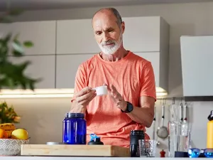 What Are the Pros and Cons of Creatine?