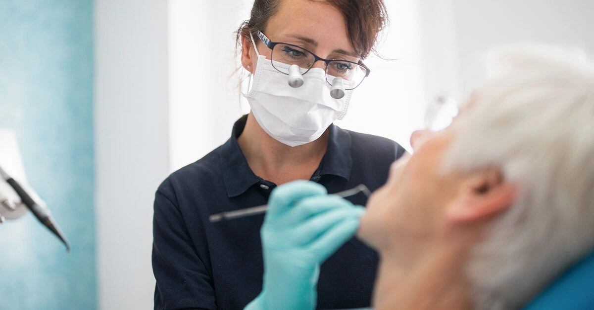 How to Choose Dentures or Implants — and Why