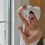 Benefits and Risks of Deodorants vs. Antiperspirants