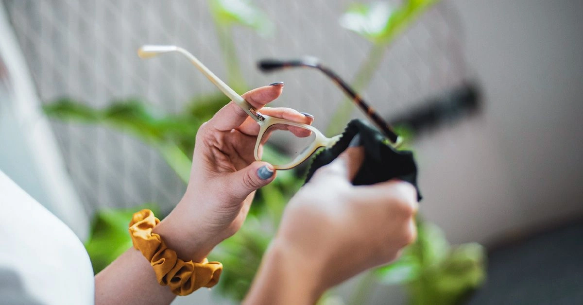 Comparing Hypermetropia and Presbyopia