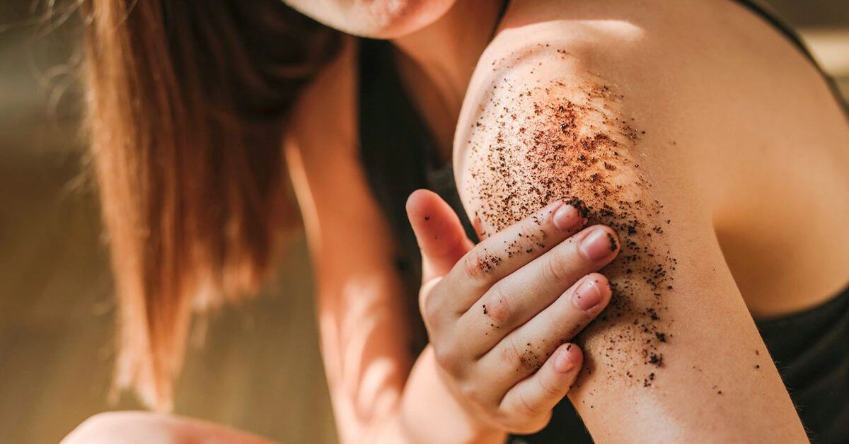 How to Make a DIY Coffee Scrub, Plus 5 Easy Recipes to Try