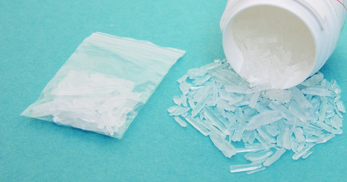 Why Meth Use Can Cause Mouth Ulcers and How to Treat Them