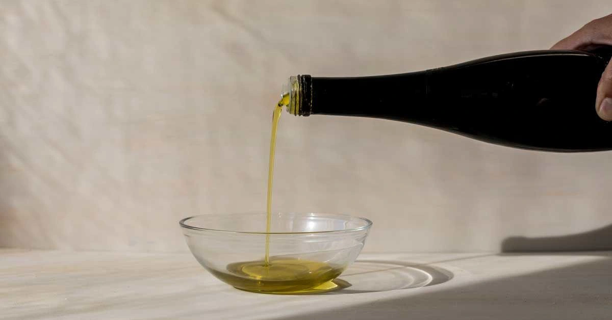 Does Drinking Olive Oil Have Any Benefits?