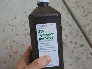 Using Hydrogen Peroxide to Remove Earwax