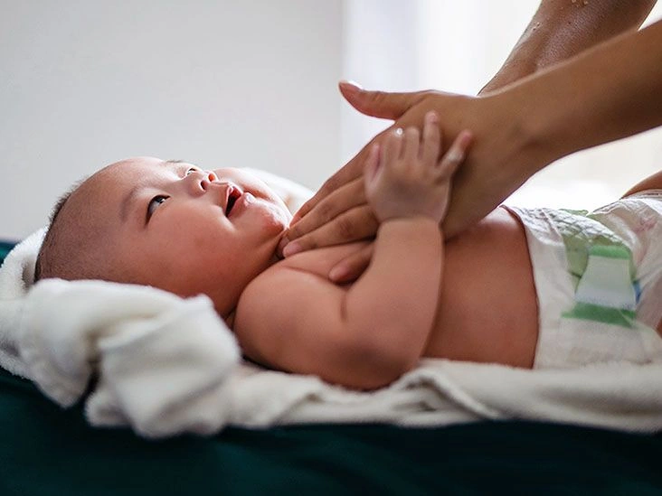 Safe Essential Oils for Babies and How to Use Them