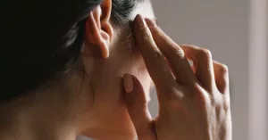 Essential Oils For Wrinkles: Best Oils to Try