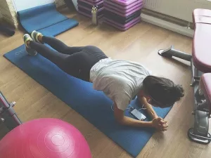 Workouts and Tips for an Adonis Belt