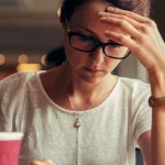 Headache After Eating: Causes & Tips