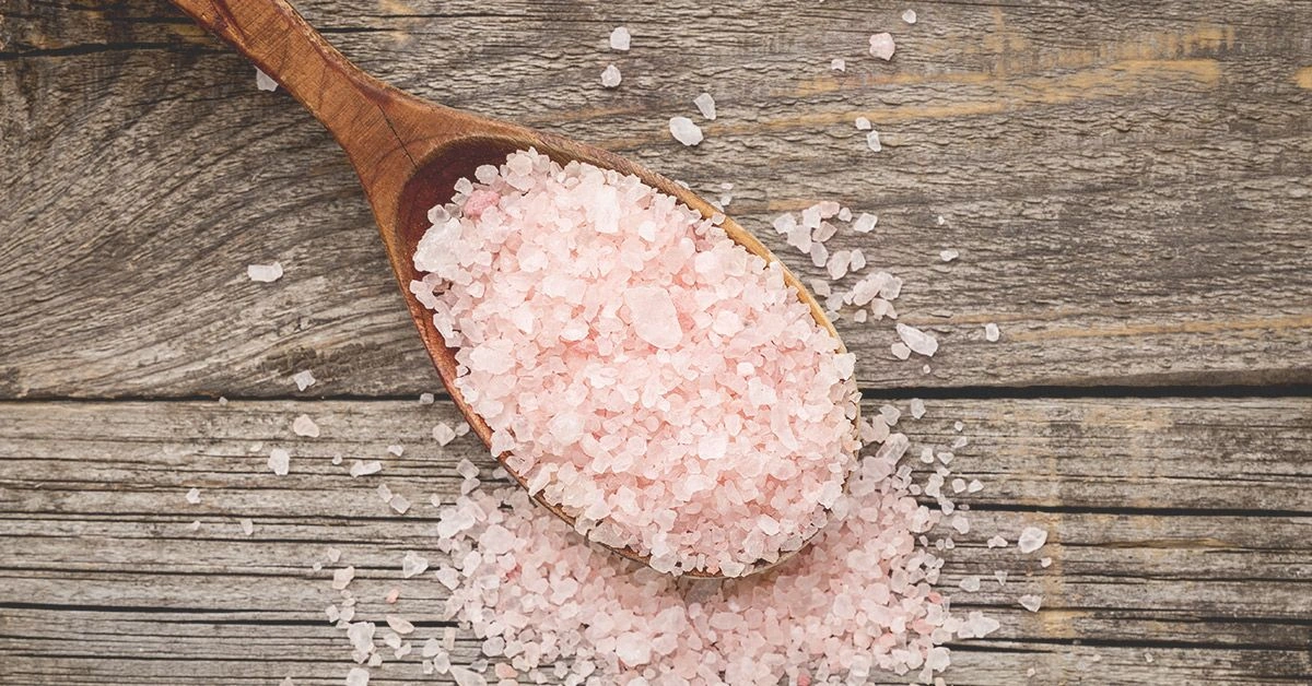 Can a Himalayan Salt Bath Treat Eczema or Help Me Lose Weight?