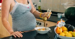 Is It Safe to Eat Honey During Pregnancy?