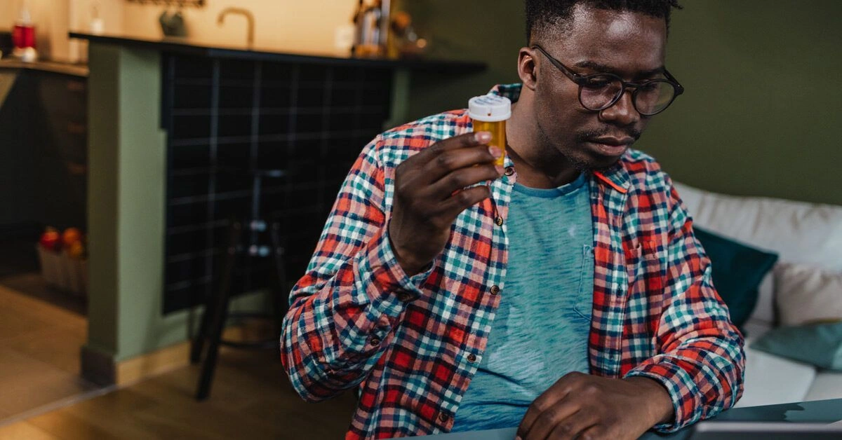 How Do Adderall and Meth (Methamphetamine) Differ?