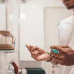 What’s the Best Way to Floss Your Teeth?