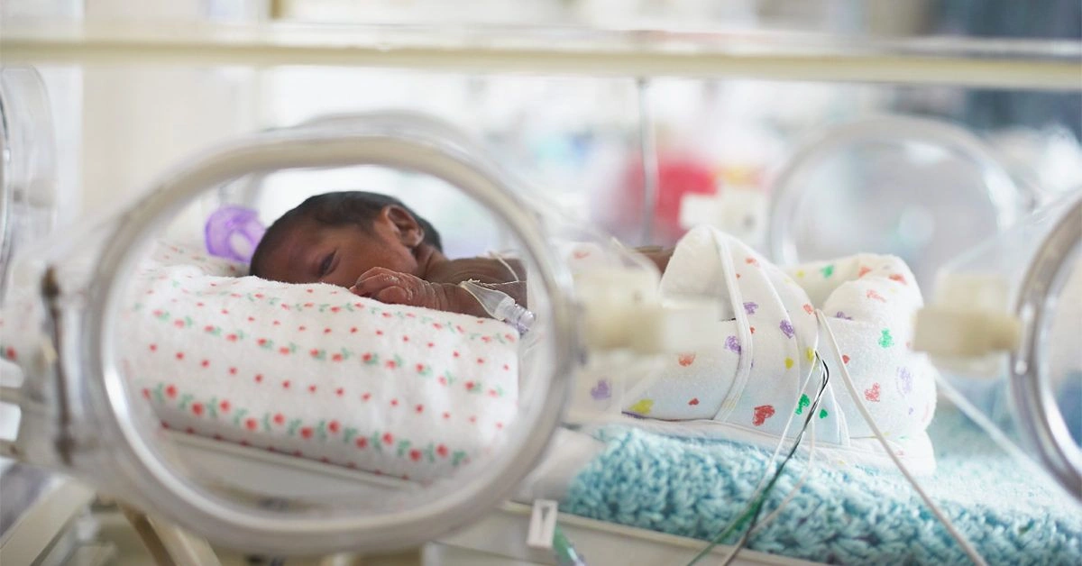 Incubators for Babies: Why They’re Used and How They Work