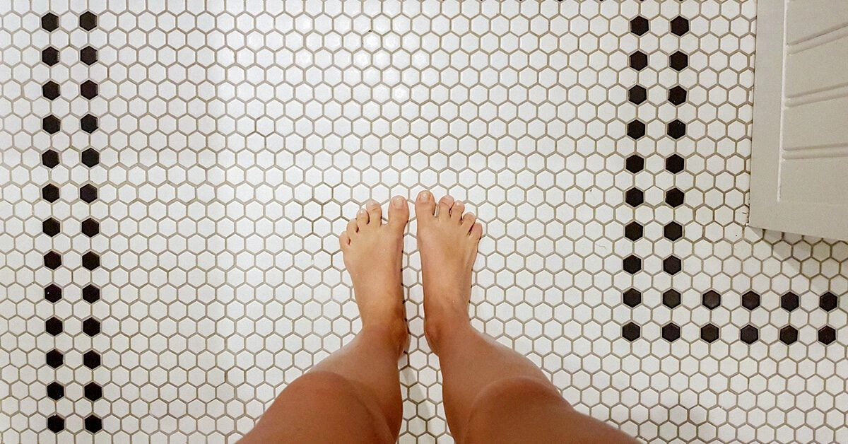 Ingrown Hair Or Herpes: How to Tell the Difference