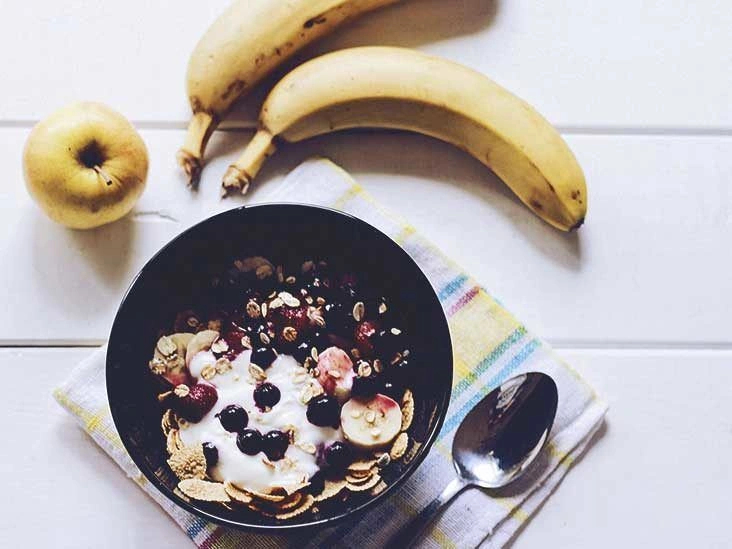 Kefir vs. Yogurt: What’s the Difference?