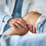 Knee Buckling Causes & Tips