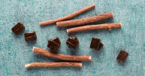 Licorice Root Benefits, Risks & Uses