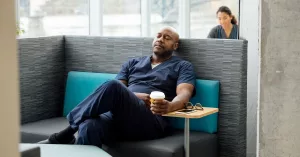 Narcolepsy vs. Sleep Apnea: Differences and Similarities Narcolepsy vs. Sleep Apnea: Differences and Similarities