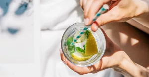 10 Healthy Non-Carbonated Beverages to Quench Your Thirst