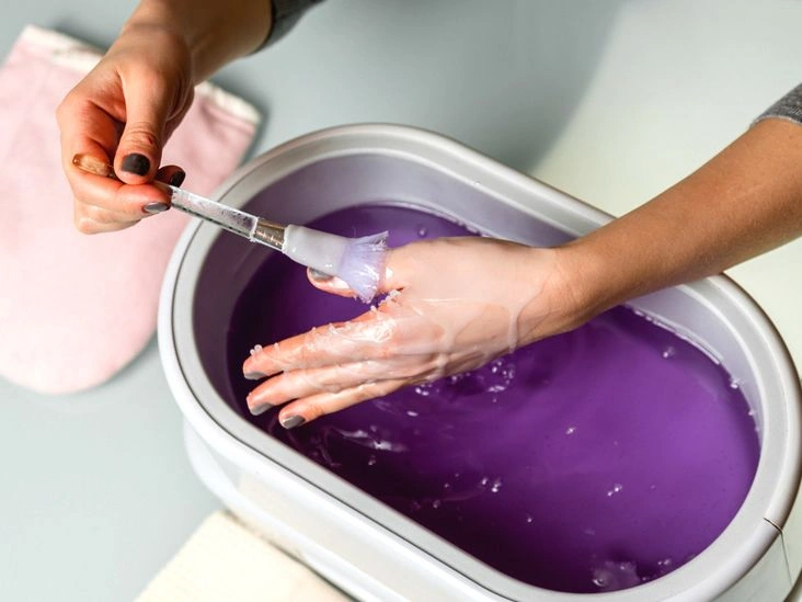 The Benefits of Paraffin Wax and How to Use It at Home