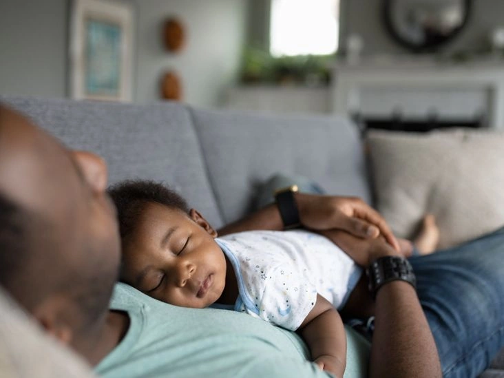 The Pros and Cons of Using White Noise to Put Babies to Sleep
