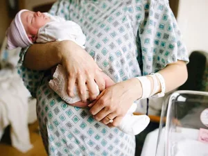 How Belly Binding Can Help With Recovery After Delivery