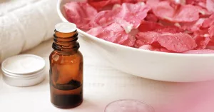 Rose Water For Hair Benefits & Uses